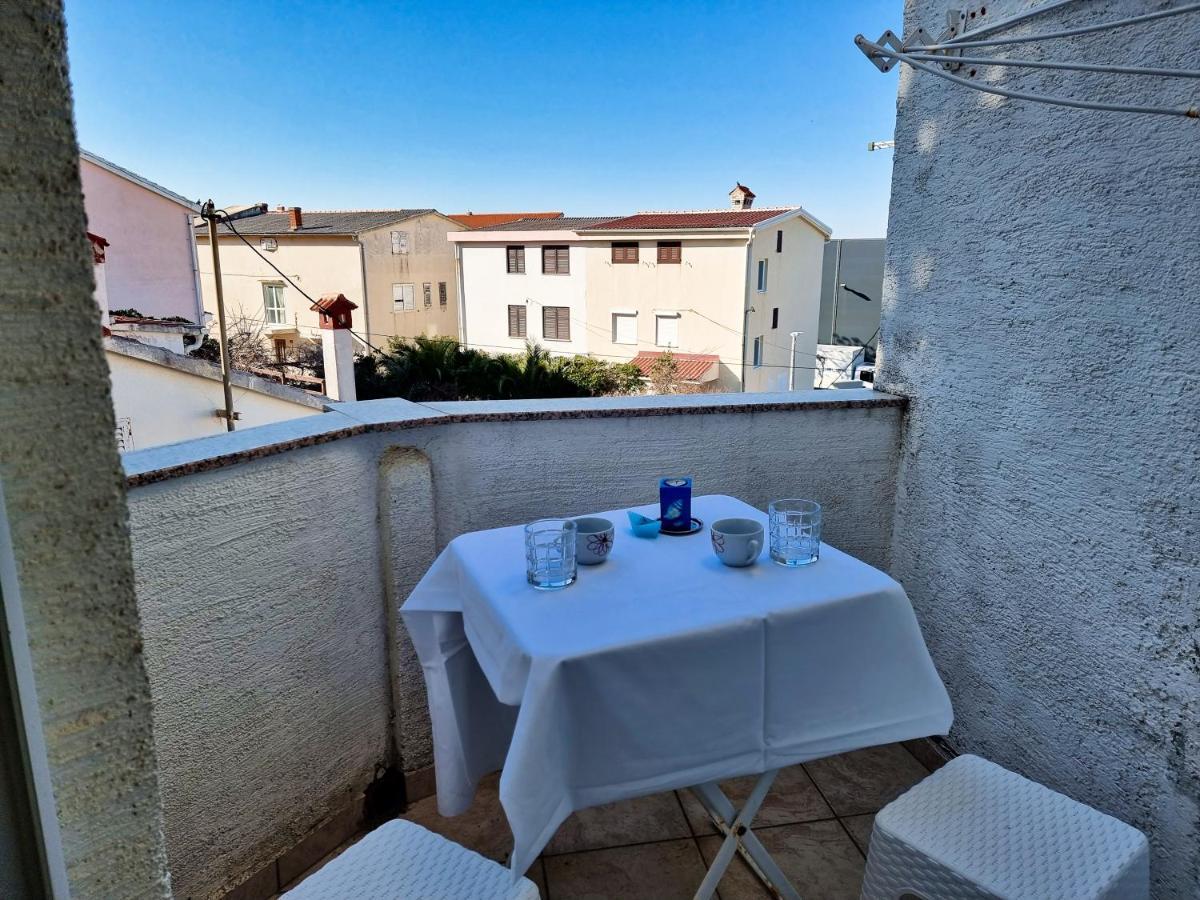 Apartment Aqua Near The City Beach نوفاليا المظهر الخارجي الصورة